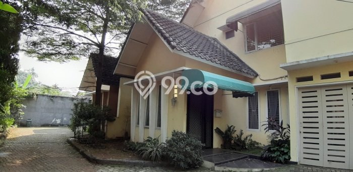 Rumah 4 KT 4 KM LT 1m², Luas Bangunan 333m² di Lebak Bulus, Jakarta Selatan Rumah 4 KT 4 KM LT 1m², Luas Bangunan 333m² di Lebak Bulus, Jakarta Selatan
