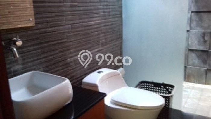 HUNIAN IMPIAN! Rumah di Sanur, 3 KT, Bebas Banjir, LT 300m² Bangunan 150m² HUNIAN IMPIAN! Rumah di Sanur, 3 KT, Bebas Banjir, LT 300m² Bangunan 150m²