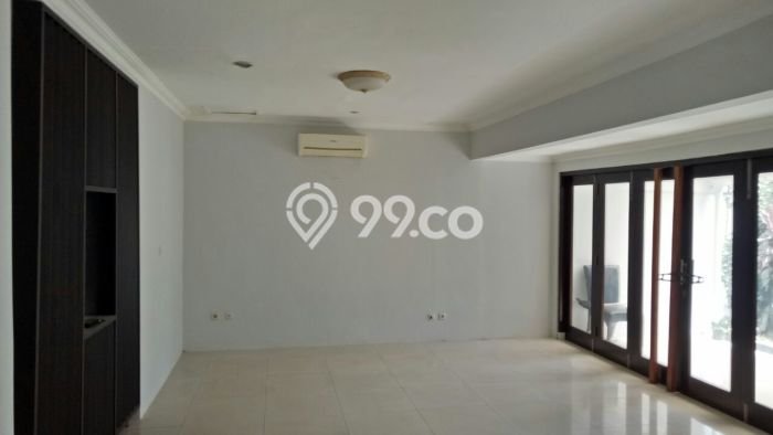 Rumah Luxury Modern Siap Huni di Bintaro Tangerang Selatan Rumah Luxury Modern Siap Huni di Bintaro Tangerang Selatan