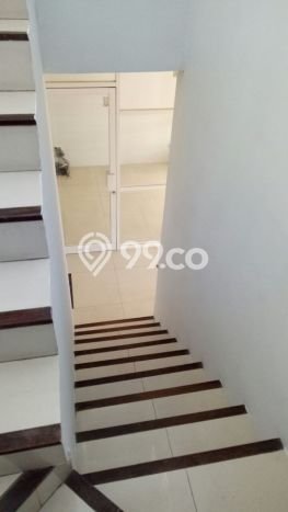 Rumah Luxury Modern Siap Huni di Bintaro Tangerang Selatan Rumah Luxury Modern Siap Huni di Bintaro Tangerang Selatan