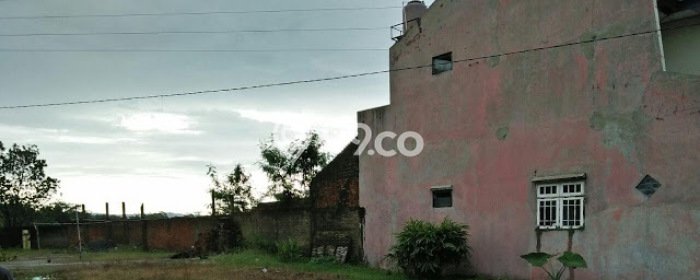 For Sale Rumah 5 Kamar Lokasi Ideal Bagus dan Strategis di Tenjolaya For Sale Rumah 5 Kamar Lokasi Ideal Bagus dan Strategis di Tenjolaya