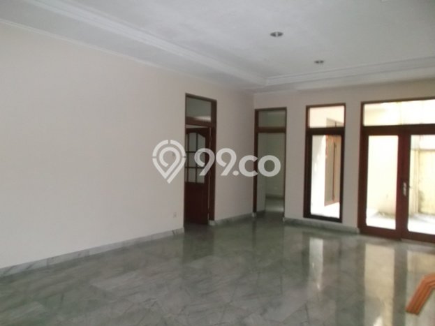 Rumah area Cipete, 5 KM, Dekat Universitas, LT 266m² LB 475m² Rumah area Cipete, 5 KM, Dekat Universitas, LT 266m² LB 475m²