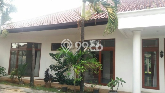 Rumah Kualitas Premium LT 1088m² Akses Dekat di Kawasan Prospektif Cipete, Jakarta Selatan Rumah Kualitas Premium LT 1088m² Akses Dekat di Kawasan Prospektif Cipete, Jakarta Selatan