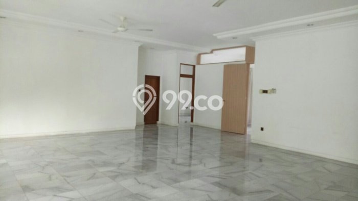 Rumah Kualitas Premium LT 1088m² Akses Dekat di Kawasan Prospektif Cipete, Jakarta Selatan Rumah Kualitas Premium LT 1088m² Akses Dekat di Kawasan Prospektif Cipete, Jakarta Selatan