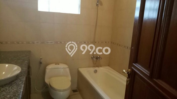 Rumah Kualitas Premium LT 1088m² Akses Dekat di Kawasan Prospektif Cipete, Jakarta Selatan Rumah Kualitas Premium LT 1088m² Akses Dekat di Kawasan Prospektif Cipete, Jakarta Selatan
