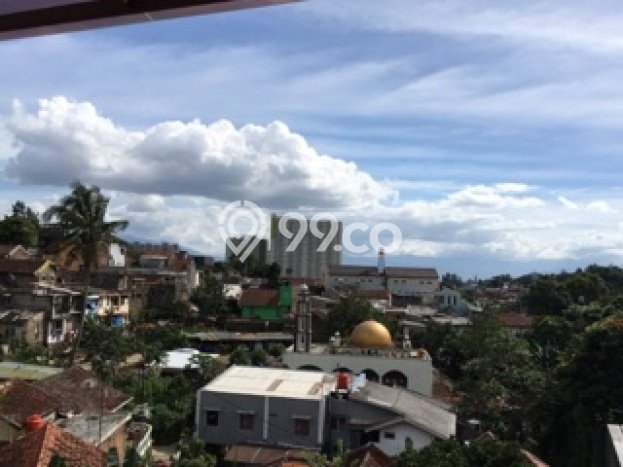 Dijual Rumah Luas Elegan Dengan View Eksklusif di Ciumbuleuit, Bandung Dijual Rumah Luas Elegan Dengan View Eksklusif di Ciumbuleuit, Bandung