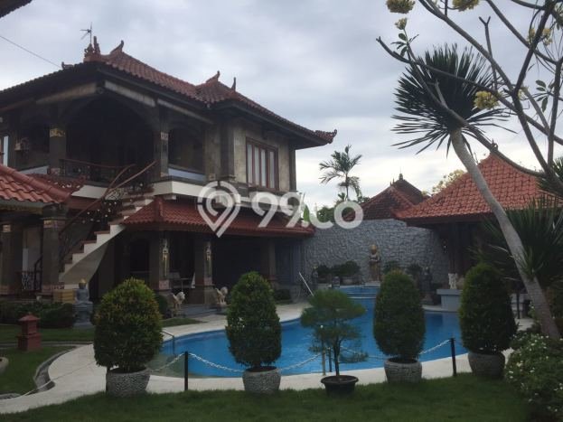 Villa with balinesse style walking distance to the beach Villa with balinesse style walking distance to the beach
