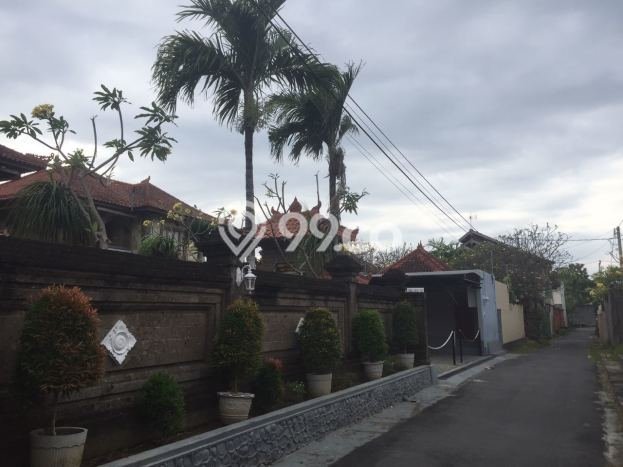 Villa with balinesse style walking distance to the beach Villa with balinesse style walking distance to the beach