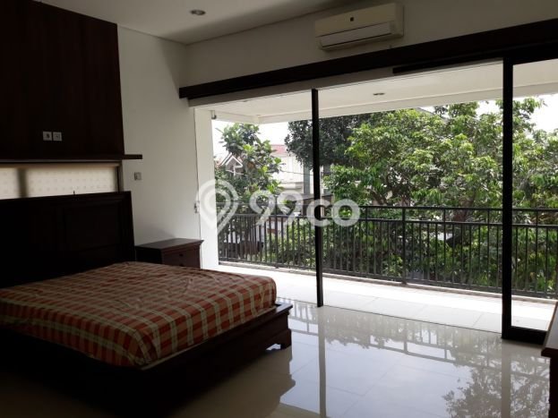 Jual Rumah Mewah Megah Dengan View Cantik di Lebak Bulus, Jakarta Selatan Jual Rumah Mewah Megah Dengan View Cantik di Lebak Bulus, Jakarta Selatan