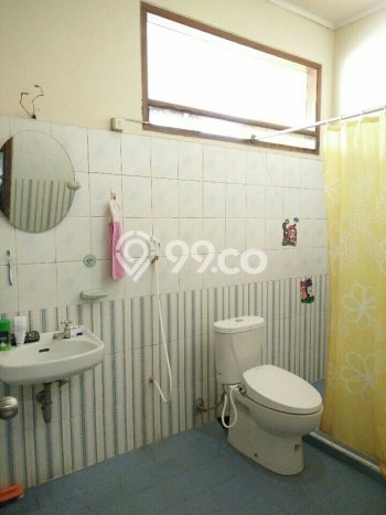 Bisa KPR! Rumah Strategis di Gunung Batu, LT 180m² Bangunan 180m² Bisa KPR! Rumah Strategis di Gunung Batu, LT 180m² Bangunan 180m²