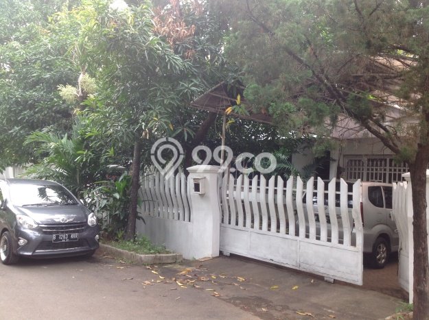 HARGA SPECIAL! Rumah Strategis lokasi Duren Sawit, LT 440m² LB 300m² HARGA SPECIAL! Rumah Strategis lokasi Duren Sawit, LT 440m² LB 300m²