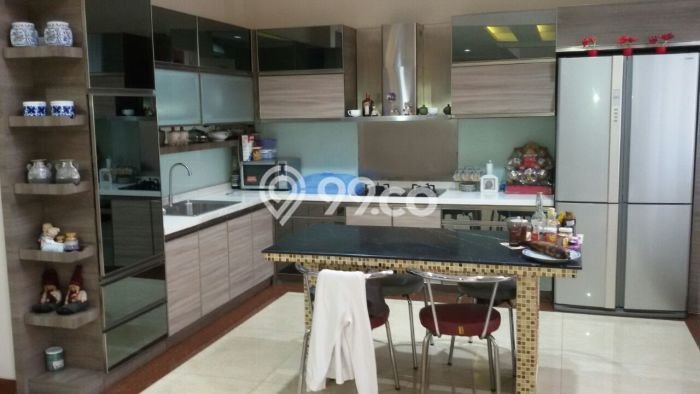Dijual Rumah Mewah Megah Dengan View Cantik di Serpong Villa Melati Mas, Tangerang Selatan Dijual Rumah Mewah Megah Dengan View Cantik di Serpong Villa Melati Mas, Tangerang Selatan