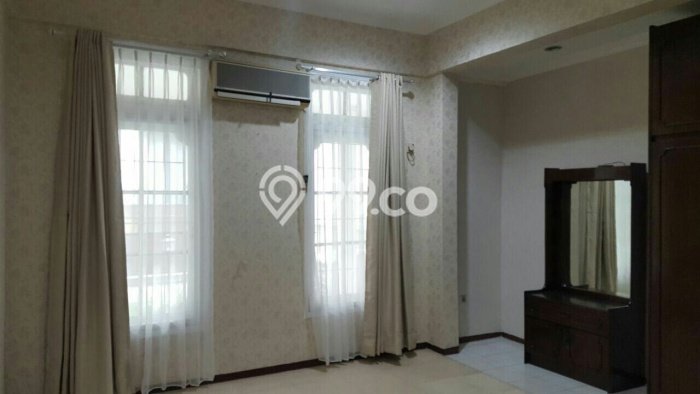 Rumah area Senopati, 4 KT, Akses Rumah Sakit, LT 225m² LB 250m² Rumah area Senopati, 4 KT, Akses Rumah Sakit, LT 225m² LB 250m²