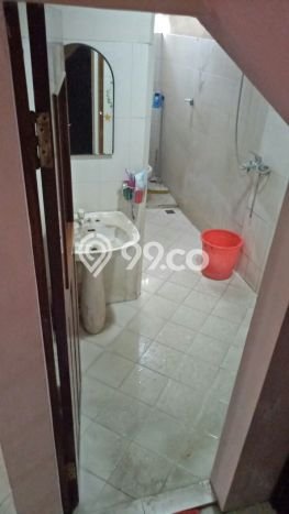 Rumah di Bintaro, Jakarta Selatan, LT 200m² LB 380m² Rumah di Bintaro, Jakarta Selatan, LT 200m² LB 380m²