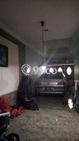 Rumah di Bintaro, Jakarta Selatan, LT 200m² LB 380m² Rumah di Bintaro, Jakarta Selatan, LT 200m² LB 380m²