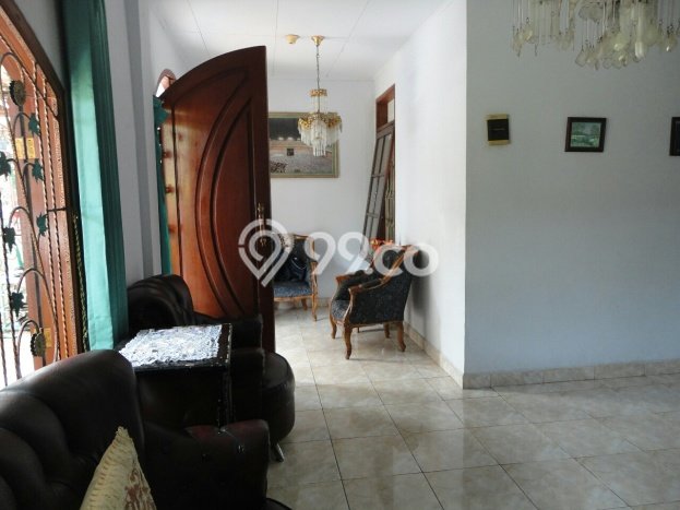 Rumah Strategis Modern Lb 180m2 di Pamulang, Tangerang Selatan Rumah Strategis Modern Lb 180m2 di Pamulang, Tangerang Selatan