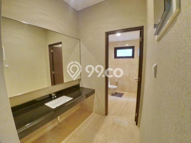 Rumah LB 700m² di Pusat Kota Kebayoran Lama, Jakarta Selatan - Lokasi Premium Rumah LB 700m² di Pusat Kota Kebayoran Lama, Jakarta Selatan - Lokasi Premium