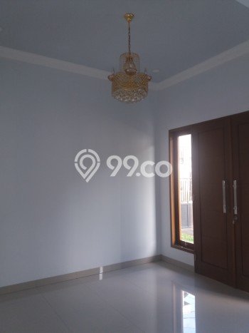 Rumah Mewah LB 200m2 Siap Pakai Desain Elegan di Rempoa, Tangerang Rumah Mewah LB 200m2 Siap Pakai Desain Elegan di Rempoa, Tangerang