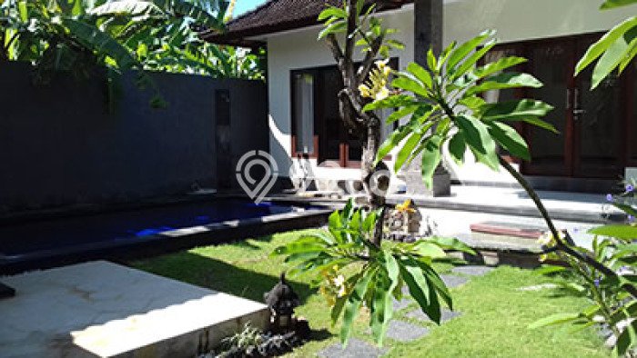 PROPERTI UNGGULAN! Rumah di Sanur, 2 KT, Lingkungan Elite, Luas 300m² Bangunan 130m² PROPERTI UNGGULAN! Rumah di Sanur, 2 KT, Lingkungan Elite, Luas 300m² Bangunan 130m²