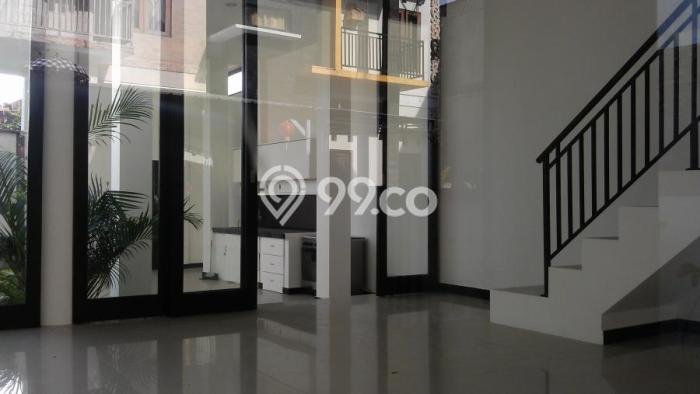 Rumah Nyaman untuk Keluarga di Kerobokan - LT 158m² Rumah Nyaman untuk Keluarga di Kerobokan - LT 158m²