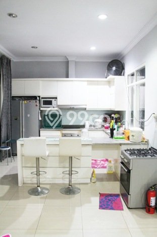 Rumah EXCLUSIVE area Meruya, Jakarta Barat, Luas 250m² LB 450m² HARGA TERBAIK! Rumah EXCLUSIVE area Meruya, Jakarta Barat, Luas 250m² LB 450m² HARGA TERBAIK!