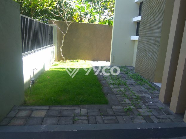 Rumah area Nusa Dua, 3 KM, Dekat Pusat Kota, Luas 135m² LB 75m² Rumah area Nusa Dua, 3 KM, Dekat Pusat Kota, Luas 135m² LB 75m²