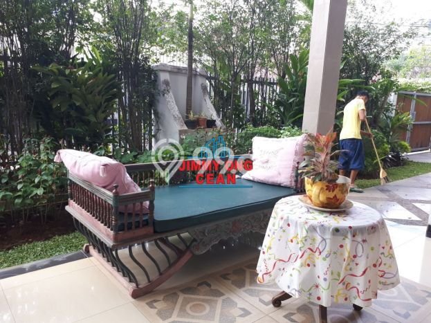 Dijual Rumah Mewah Megah Dengan View Eksklusif di Warung Buncit, Jakarta Selatan Dijual Rumah Mewah Megah Dengan View Eksklusif di Warung Buncit, Jakarta Selatan