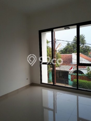 Jual Rumah Minimalis Bagus Punya 3 KT di Pamulang Tangerang Selatan SHM Jual Rumah Minimalis Bagus Punya 3 KT di Pamulang Tangerang Selatan SHM