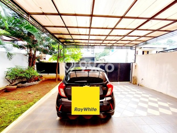 Rumah Strategis area Pangkalan Jati, Akses ke Pangkalan Jati, Depok, Depok - LT 197m² Rumah Strategis area Pangkalan Jati, Akses ke Pangkalan Jati, Depok, Depok - LT 197m²