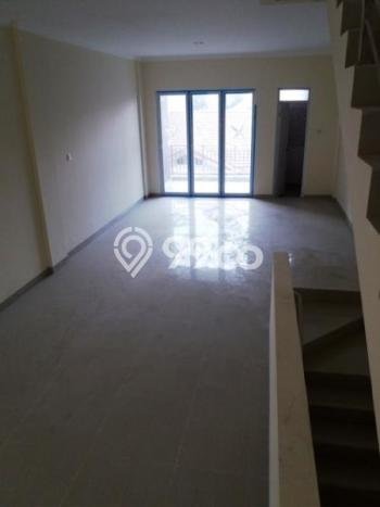 Rumah Exclusive LT 102m² / LB 230m² di Kawasan Asri Tanjung Duren, Jakarta Barat Rumah Exclusive LT 102m² / LB 230m² di Kawasan Asri Tanjung Duren, Jakarta Barat