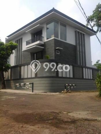 GOOD DEAL! Rumah Strategis area Kebon Jeruk, LT 325m² LB 550m² GOOD DEAL! Rumah Strategis area Kebon Jeruk, LT 325m² LB 550m²