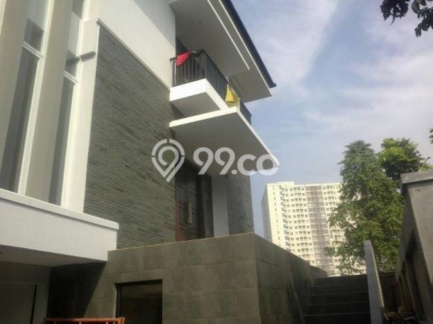 GOOD DEAL! Rumah Strategis area Kebon Jeruk, LT 325m² LB 550m² GOOD DEAL! Rumah Strategis area Kebon Jeruk, LT 325m² LB 550m²