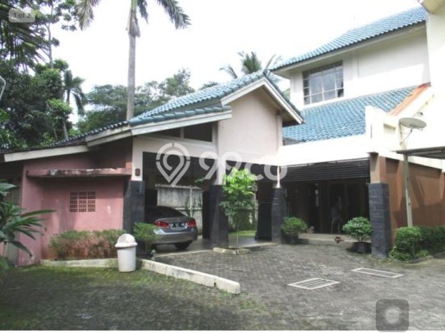 Rumah EXCLUSIVE! di Ciputat, Tangerang Selatan, LT 285m² LB 312m², HARGA SPESIAL Rumah EXCLUSIVE! di Ciputat, Tangerang Selatan, LT 285m² LB 312m², HARGA SPESIAL