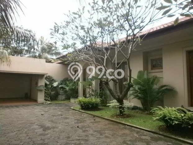 Rumah Sewa Jakarta Selatan LT 550m2 LB 420m2 Kawasan Cipete Rumah Sewa Jakarta Selatan LT 550m2 LB 420m2 Kawasan Cipete