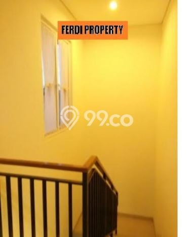 Rumah Asri di Cibubur, Akses ke Cibubur, Jakarta Timur, Jakarta Timur - 4 KT Rumah Asri di Cibubur, Akses ke Cibubur, Jakarta Timur, Jakarta Timur - 4 KT