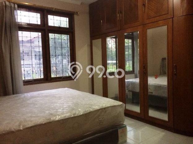 For Sale! Luxury House LT 225m2 Desain Modern di Cibubur For Sale! Luxury House LT 225m2 Desain Modern di Cibubur