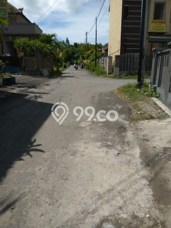 Rumah area Nusa Dua, 2 KT, Dekat Universitas, Luas 100m² Bangunan 120m² Rumah area Nusa Dua, 2 KT, Dekat Universitas, Luas 100m² Bangunan 120m²