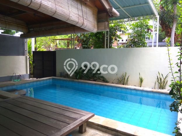 HOT LISTING! Rumah Siap Huni di Nusa Dua, Badung, Luas 175m² Bangunan 120m² HOT LISTING! Rumah Siap Huni di Nusa Dua, Badung, Luas 175m² Bangunan 120m²