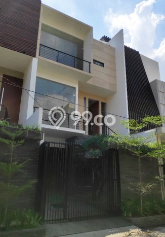 Rumah Asri area Sunter, Jakarta Utara, LT 98m² Bangunan 250m² Rumah Asri area Sunter, Jakarta Utara, LT 98m² Bangunan 250m²