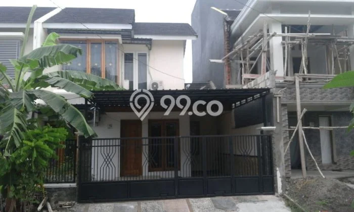 Rumah kawasan Gresik Kota, Dekat Mall, 4 KT Rumah kawasan Gresik Kota, Dekat Mall, 4 KT
