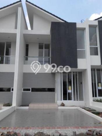 Rumah Luas Asri 3 KT Siap Pakai di Bintaro Tangerang Selatan Rumah Luas Asri 3 KT Siap Pakai di Bintaro Tangerang Selatan