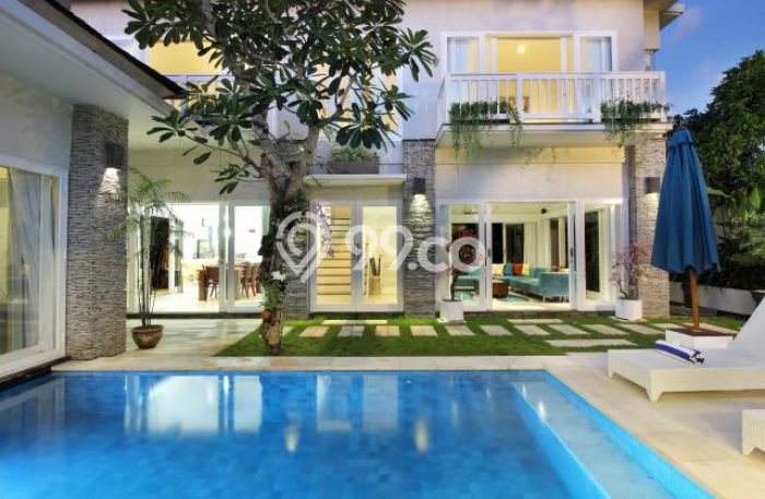 Rumah Elit Modern Siap Huni di Seminyak Badung Rumah Elit Modern Siap Huni di Seminyak Badung