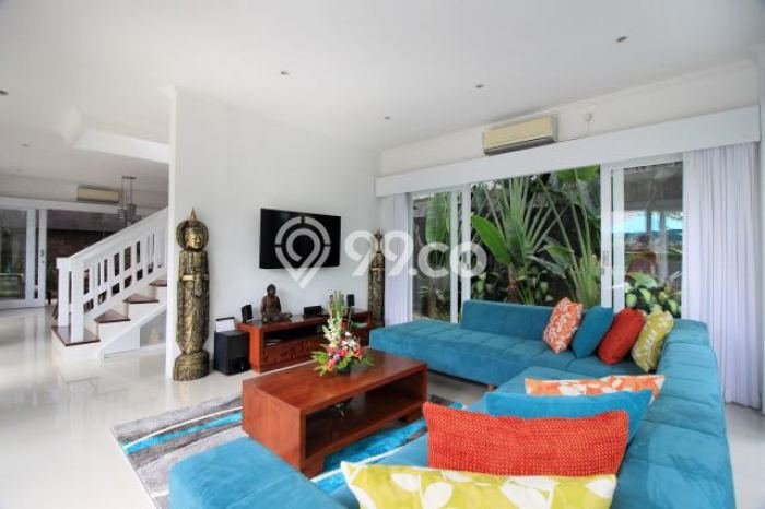 Rumah Elit Modern Siap Huni di Seminyak Badung Rumah Elit Modern Siap Huni di Seminyak Badung
