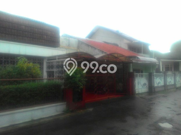 Rumah Luas Asri 3 KT Siap Huni di Buah Batu Bandung Rumah Luas Asri 3 KT Siap Huni di Buah Batu Bandung