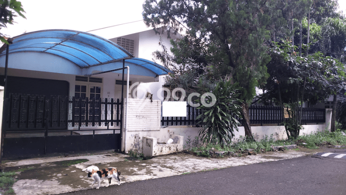 Ready to Use! Premium House LT 314m2 Desain Elegan di Lebak Bulus Ready to Use! Premium House LT 314m2 Desain Elegan di Lebak Bulus