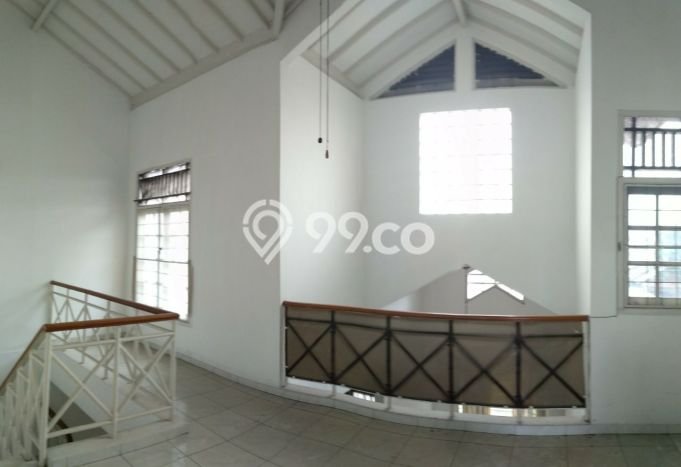 Rumah Modern 5 KT LT 1m2 di Bintaro Rumah Modern 5 KT LT 1m2 di Bintaro