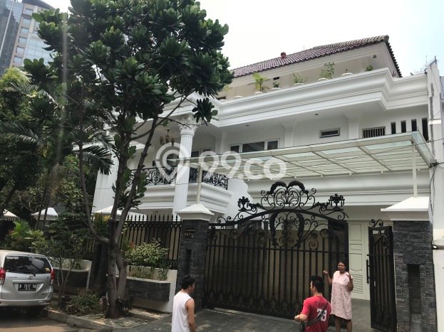 Rumah sewa siap huni 5 KT di Kuningan, Jakarta Selatan Rumah sewa siap huni 5 KT di Kuningan, Jakarta Selatan