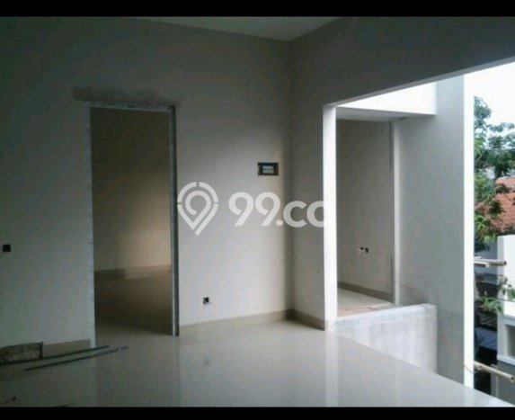 Rumah Eksklusif Dijual LT 160m2 di Semarang Tengah, Semarang Rumah Eksklusif Dijual LT 160m2 di Semarang Tengah, Semarang
