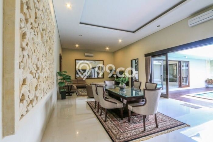 HOT LISTING! Rumah Ready Stock lokasi Nusa Dua, Badung, Luas 300m² LB 240m² HOT LISTING! Rumah Ready Stock lokasi Nusa Dua, Badung, Luas 300m² LB 240m²