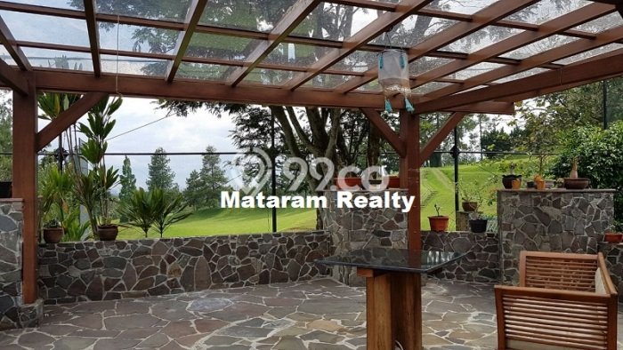 Rumah Elit Modern Tanpa Renovasi di Dago Bandung Rumah Elit Modern Tanpa Renovasi di Dago Bandung